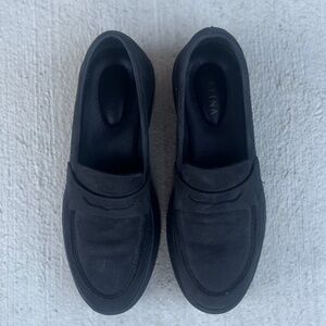 Patina Zoey Chunky Loafers – Women's Size 9 – Black Brushed Leather – Great Cond